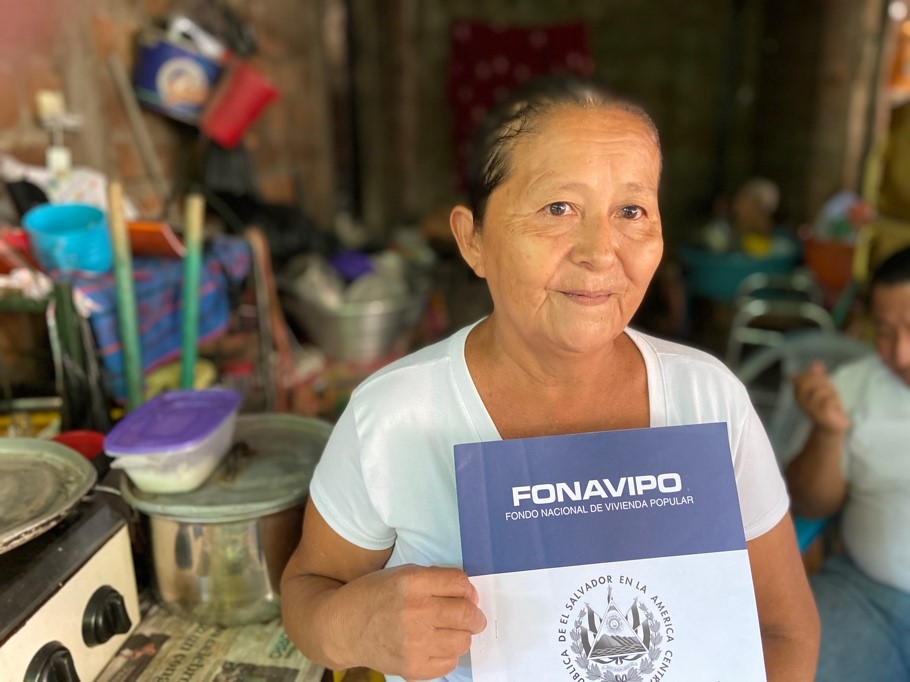 RENACER – A National Land Rights Campaign In El Salvador