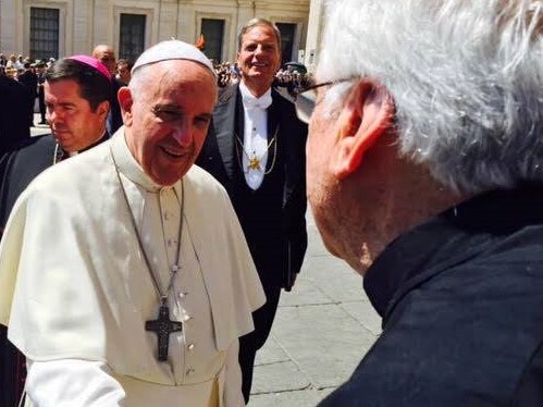 Fr. John Baumann, S.J. meet Pope Francis in 2015.